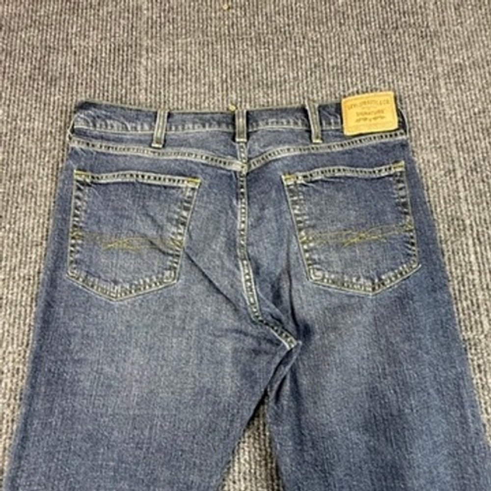 Levi‎ Strauss Signature Mens Bootcut Jeans Medium Wash Denim measures 36x30 - Picture 11 of 14